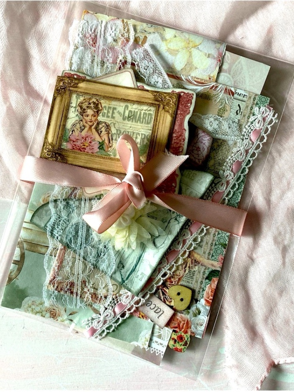 20pc Shabby Chic Handmade Junk Journal Making Kit Ephemera, Lace, Cards, Pockets
